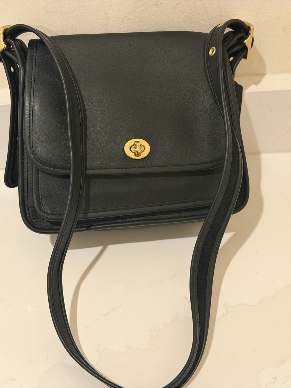 Vintage Coach Rambler Legacy Bag - Picture 12 of 15